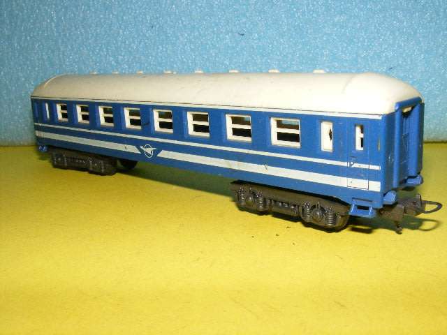 Lima HO SAR/ SAS Junior Blue Train Coach,
