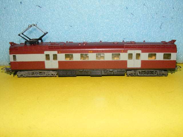 Lima HO SAR/ SAS Suburban Loco - Dummy,