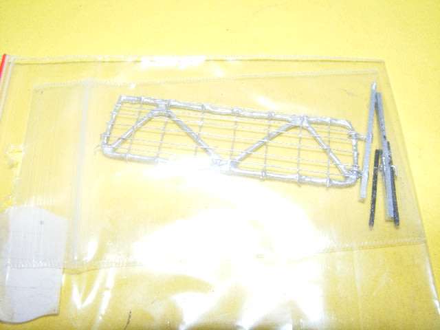 HO Farm Gate,