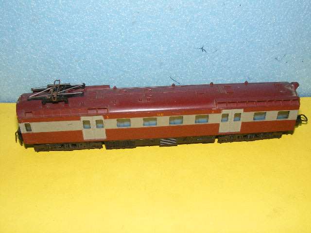 Lima HO SAR/ SAS Suburban Loco - Dummy