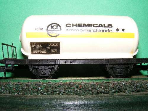 Lima HO Tank Wagon "ICI"