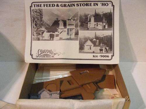 HO Chooch Model Kit " Feed and Grain Store"