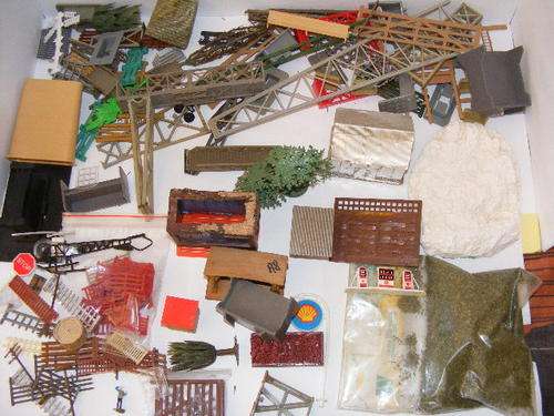 HO Layout bits and pieces.