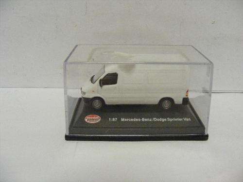 Model Power HO Mercedes Benz/ Dodge Sprinter Van