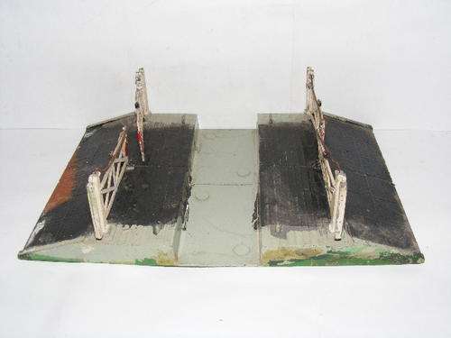 HO Level Crossing - Metal