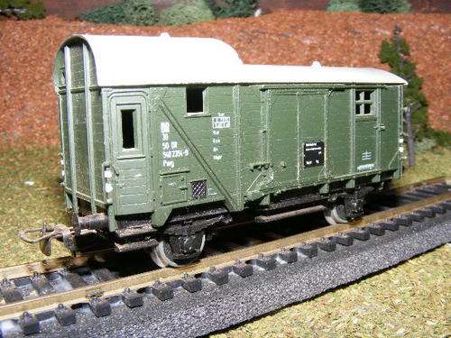 Piko HO Caboose