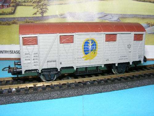 Lima HO Box Wagon.