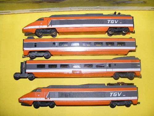 Lima HO TGV Speed train set