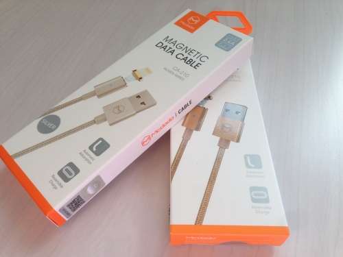 Mcdodo Magnetic Fast Charging Lightning Cable with Woven Wire - Gold