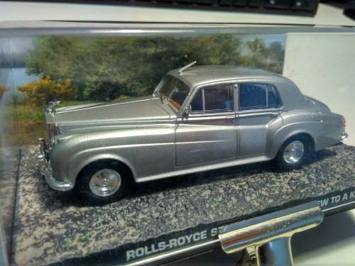 James Bond Car Collection Rolls-Royce Silver Cloud