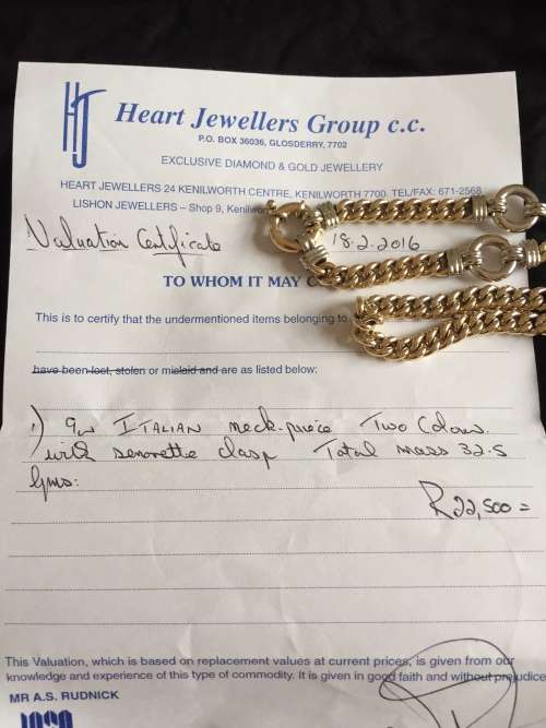 Italian Gold Necklace for a Woman