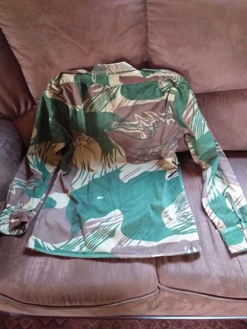 Rhodesian Shirt, size 38 Medium good condition.
