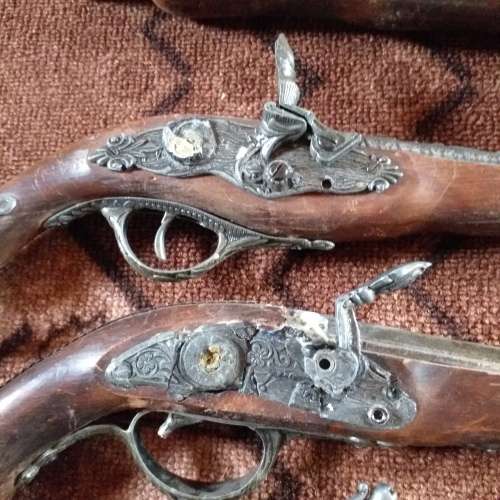 Replica Flintlock pistols, as is only for display condition as per photo's