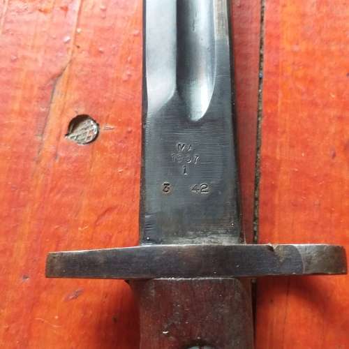 SAP 1907 bayonet,Scubbard and Frog