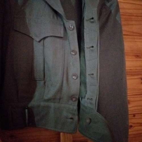 Bunny Jacket, Size 4000 all buttons and belt still in good condition