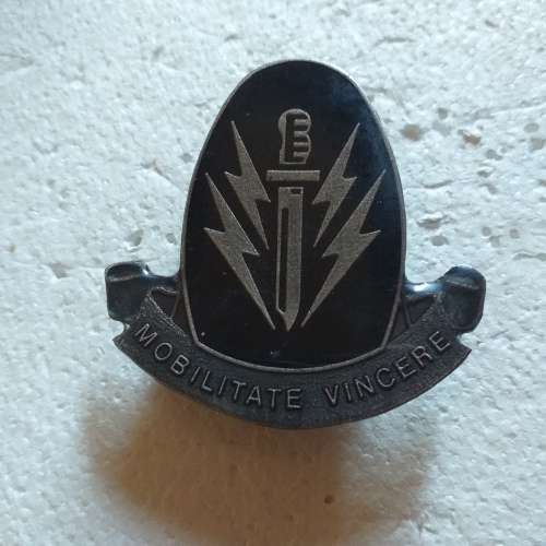 61 Mechanised Cap badge