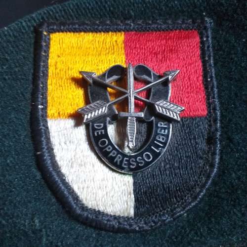 US 3rd Special Forces ( Airborne) ,size 57cm