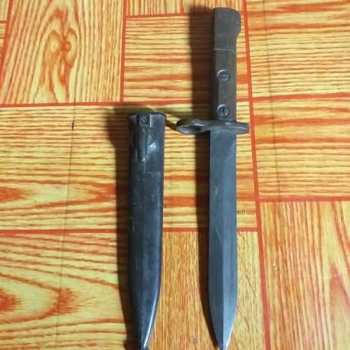Uzi bayonet