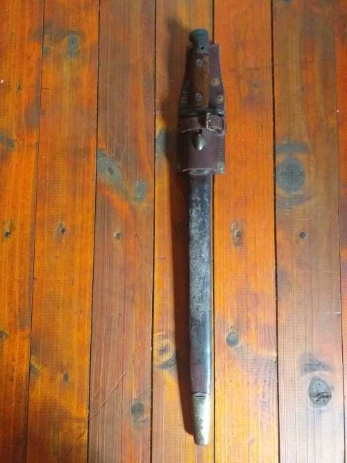 1907 SAP Sanderson bayonet, Scabbard and Frog.