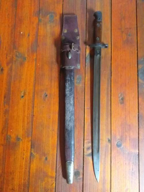 1907 SAP Sanderson bayonet, Scabbard and Frog.