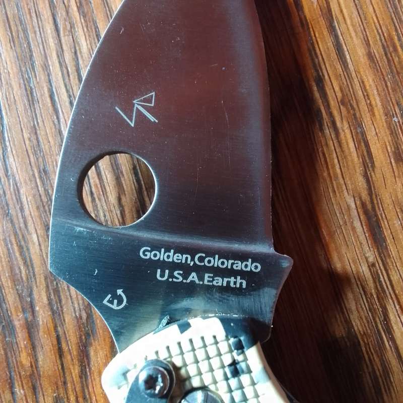 Spyderco  Camo