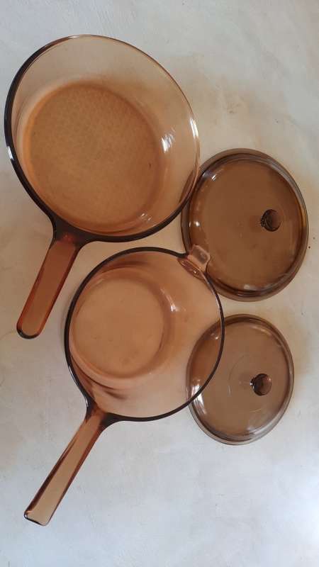 Vision CorningWare France 4 Piece set - Glass Pot and Pan wih lid cookware