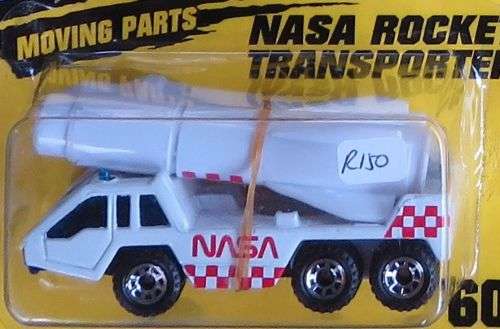 **MATCHBOX**NASA ROCKET TRANSPORTER**CARDED 1994**NEW IN PACK**