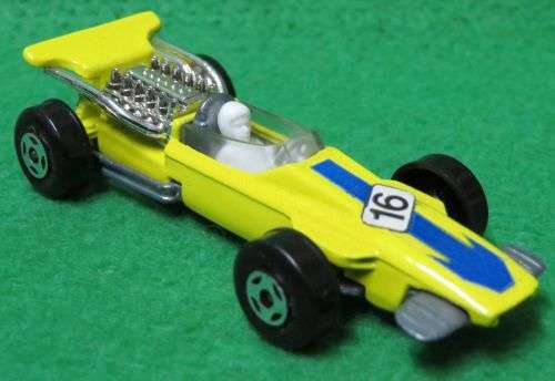 **MATCHBOX LESNEY**FORMULA 1 RACING CAR**WITH ORIGINAL BOX**