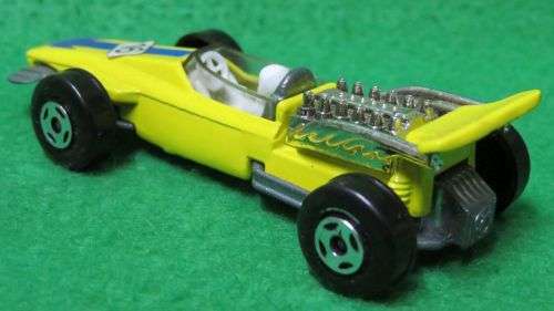 **MATCHBOX LESNEY**FORMULA 1 RACING CAR**WITH ORIGINAL BOX**