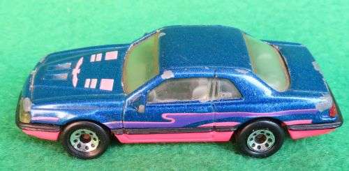 **MATCHBOX**T-BIRD TURBO COUPE**METAL BASE**