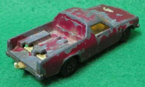 **MATCHBOX LESNEY #60**HOLDEN PICK-UP**METAL BASE**
