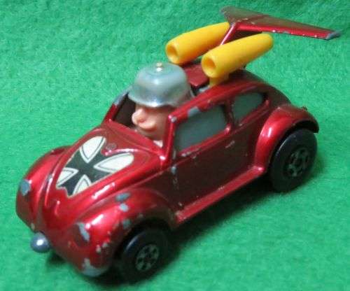 **MATCHBOX LESNEY No.11**VOLKSWAGEN FLYING BUG**METAL BASE**