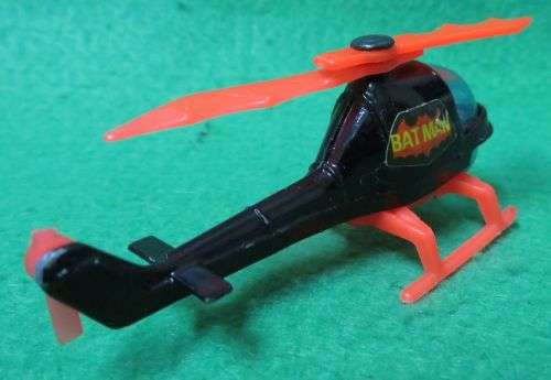**VINTAGE CORGI**BATMAN**BAT-COPTER**PAPER LABERLS**DC COMICS 1976**
