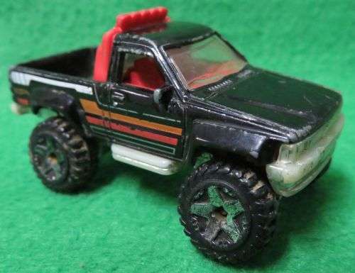 **HOTWHEELS**1987 TOYOTA**2011**