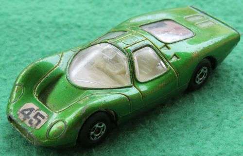 **MATCHBOX LESNEY No.45**FORD GROUP 6**METAL BASE**DOORS OPEN**