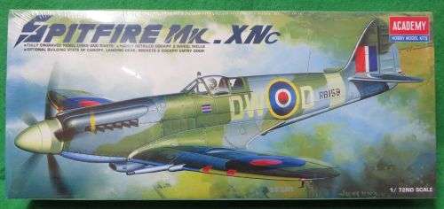 **ACADEMY**MODEL KIT**SPITFIRE MK. XNc**VINTAGE**