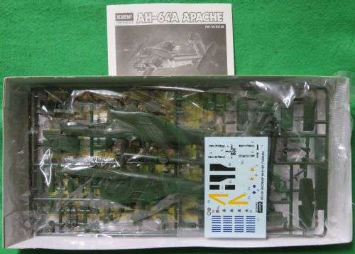 **Academy**AH-64A Apache**Vintage**1/72**