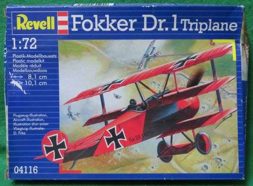 **REVELL**MODEL KIT**FOKKER DR.1 TRIPLANE**1/72**MODEL LENGTH +-8.1CM**