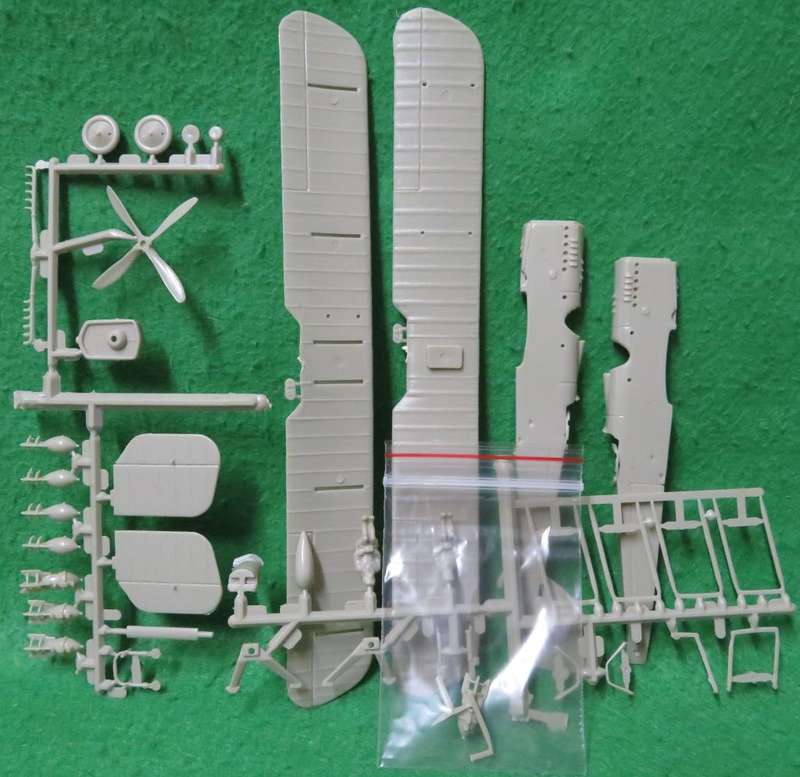 **AIRFIX**MODEL KIT*SPECIAL EDITION - AIRCO DH4 (1918)**LENGTH +8CM**