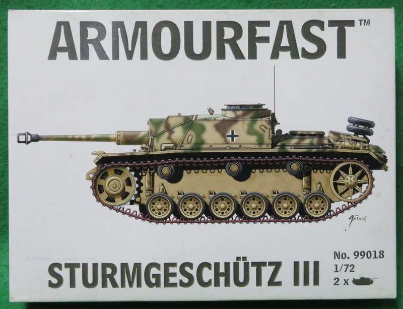 **ARMOURFAST**MODEL KIT**2 KITS IN BOX - STURMGESCHUTZ III**1/72**
