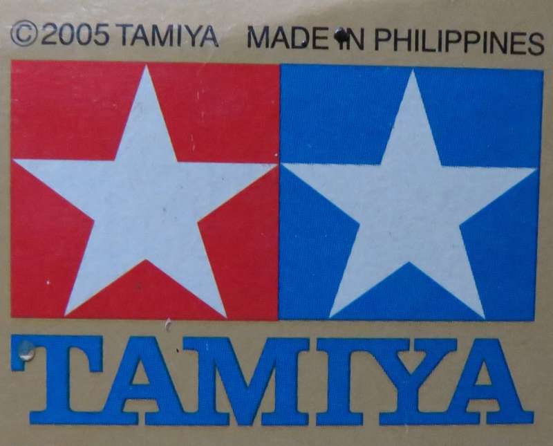 **TAMIYA**MODEL KIT**CITROEN 2CV - RUBBER TYRES**1/24**