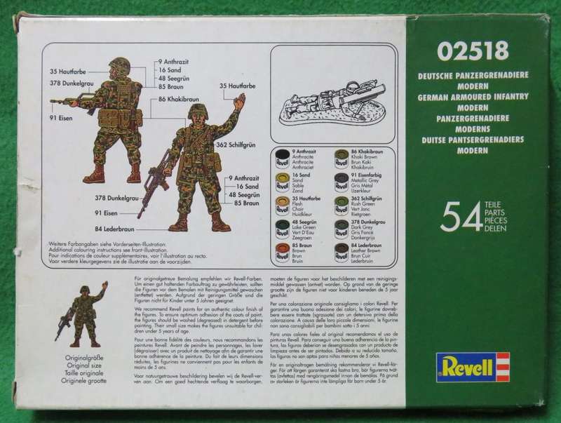 **Revell**Model kit**German Armoured Infantry (54 Parts)**1/72**Vintage**