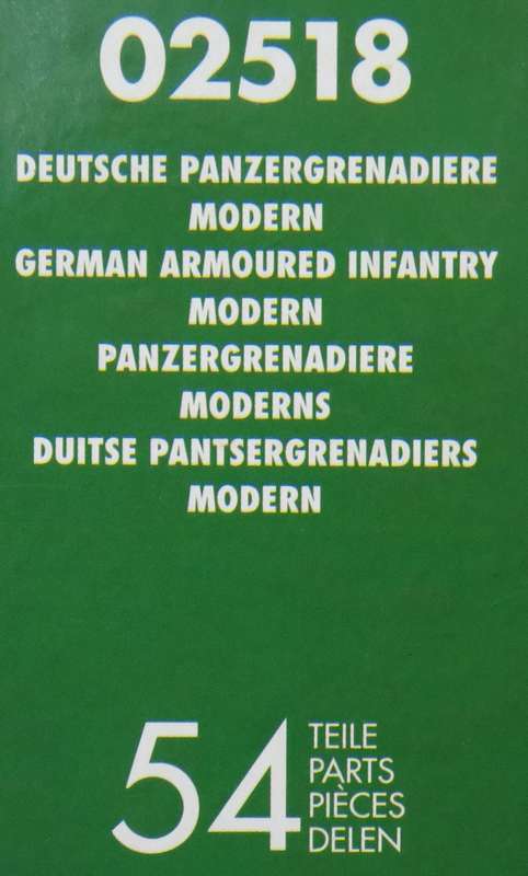 **Revell**Model kit**German Armoured Infantry (54 Parts)**1/72**Vintage**