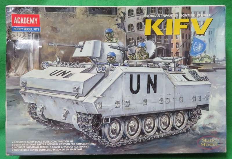 **Academy**Model kit**KIFV - Korean Infantry Fighting Vehicle**1/35**