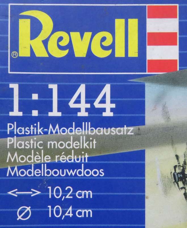 **Revell**Model kit**SA 330 - `PUMA**Vintage**1/144**