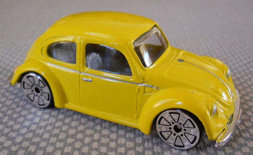 ***VW CLASSIC BEETLE***REALTOY/ACTION CITY***NEW BOXED***M/B SIZE***