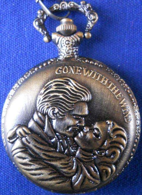 ***GONE WITH THE WIND***QUARTZ POCKET WATCH***WITH CHAIN***NEW***IN GIFT BOX***