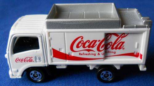 **VERY RARE**ISUZU**COCA COLA ROUTE TRUCK**WITH SLIDING DOOR**2009 TOMICA**