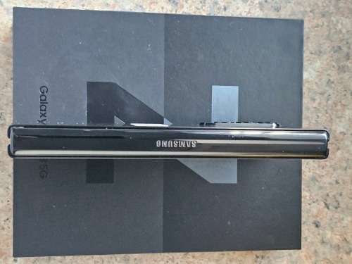 Samsung Galaxy Z Fold 3 5G