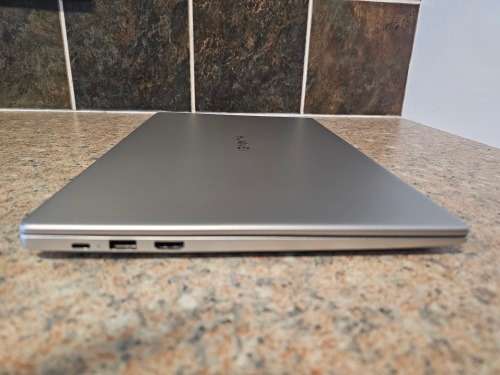 HUAWEI MateBook D15